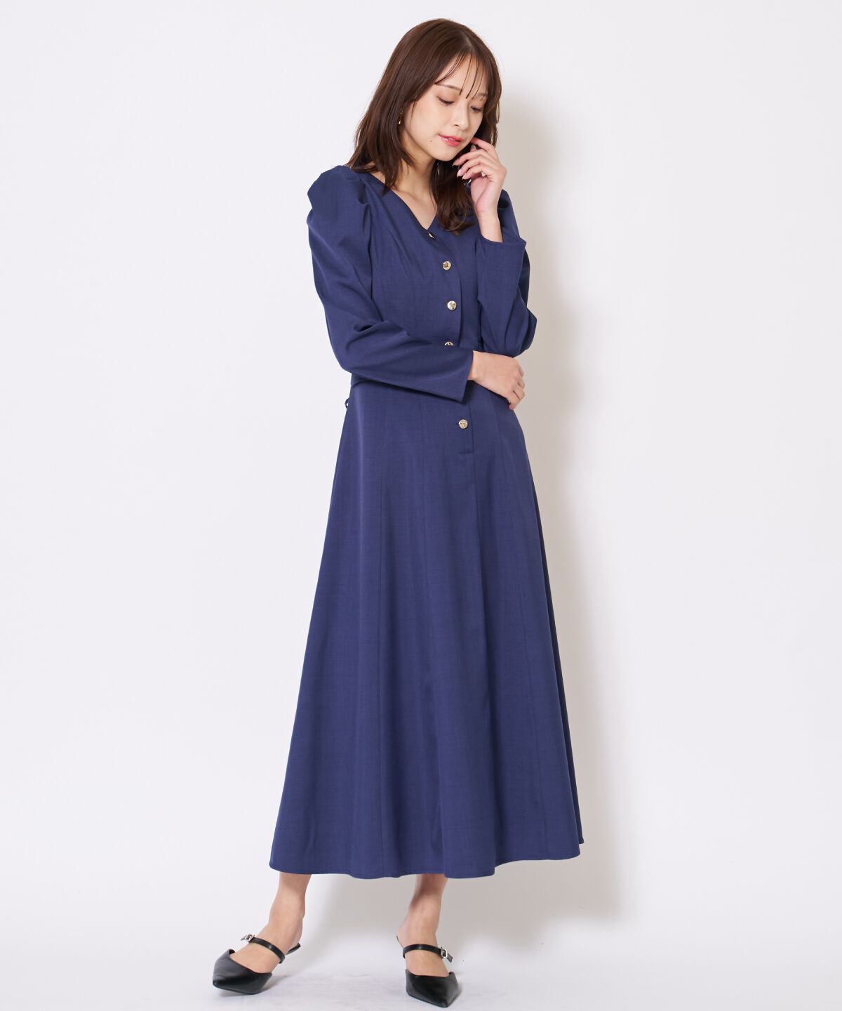 アンドクチュール「Vネックパフスリーブワンピース」|ワンピース|