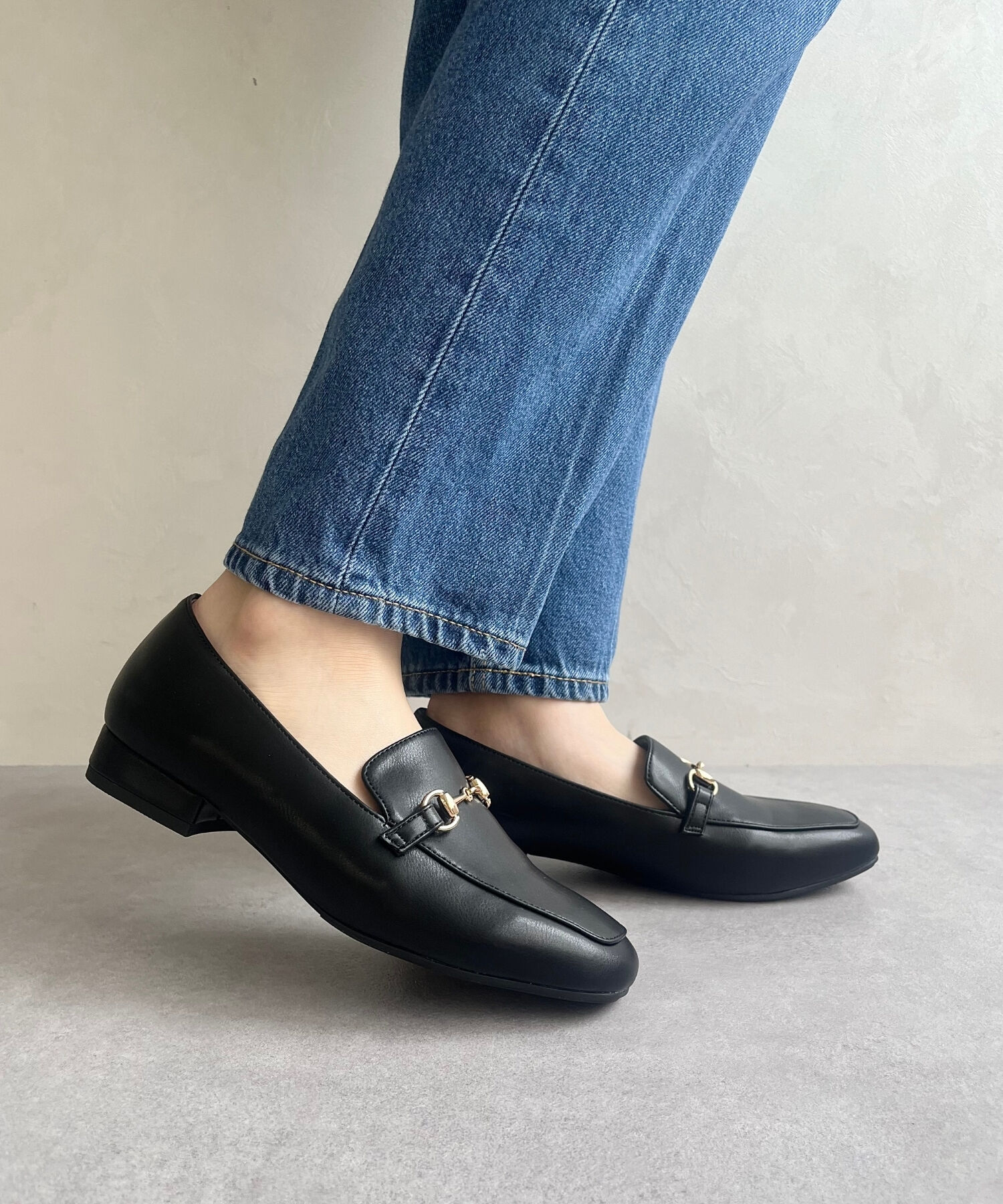 ORiental TRaffic「【跳べるパンプス/シリーズ累計１５０万足突破】スクエアトゥ ビット モチーフ  ローファー /R-3210」|パンプス|