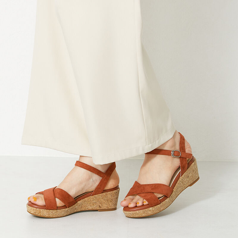 WA Oriental TRaffic「【アウトレット価格】クロスウエッジサンダル/32208」|パンプス|RED