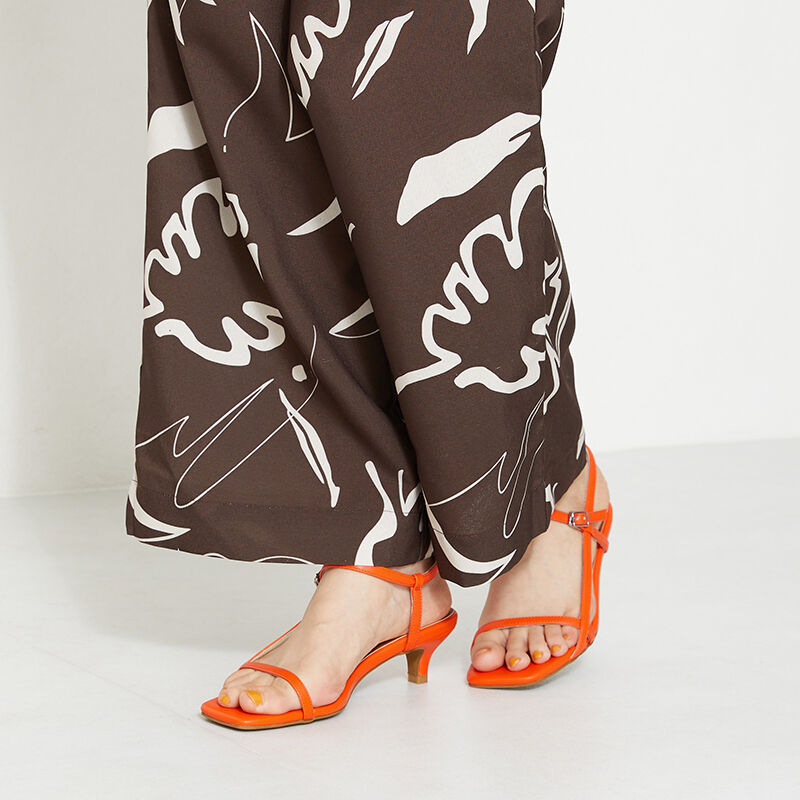ORiental TRaffic「【トレンド】アシンメトリーナローストラップサンダル/31230 サンダル ヒール5.2cm」|サンダル|ORANGE