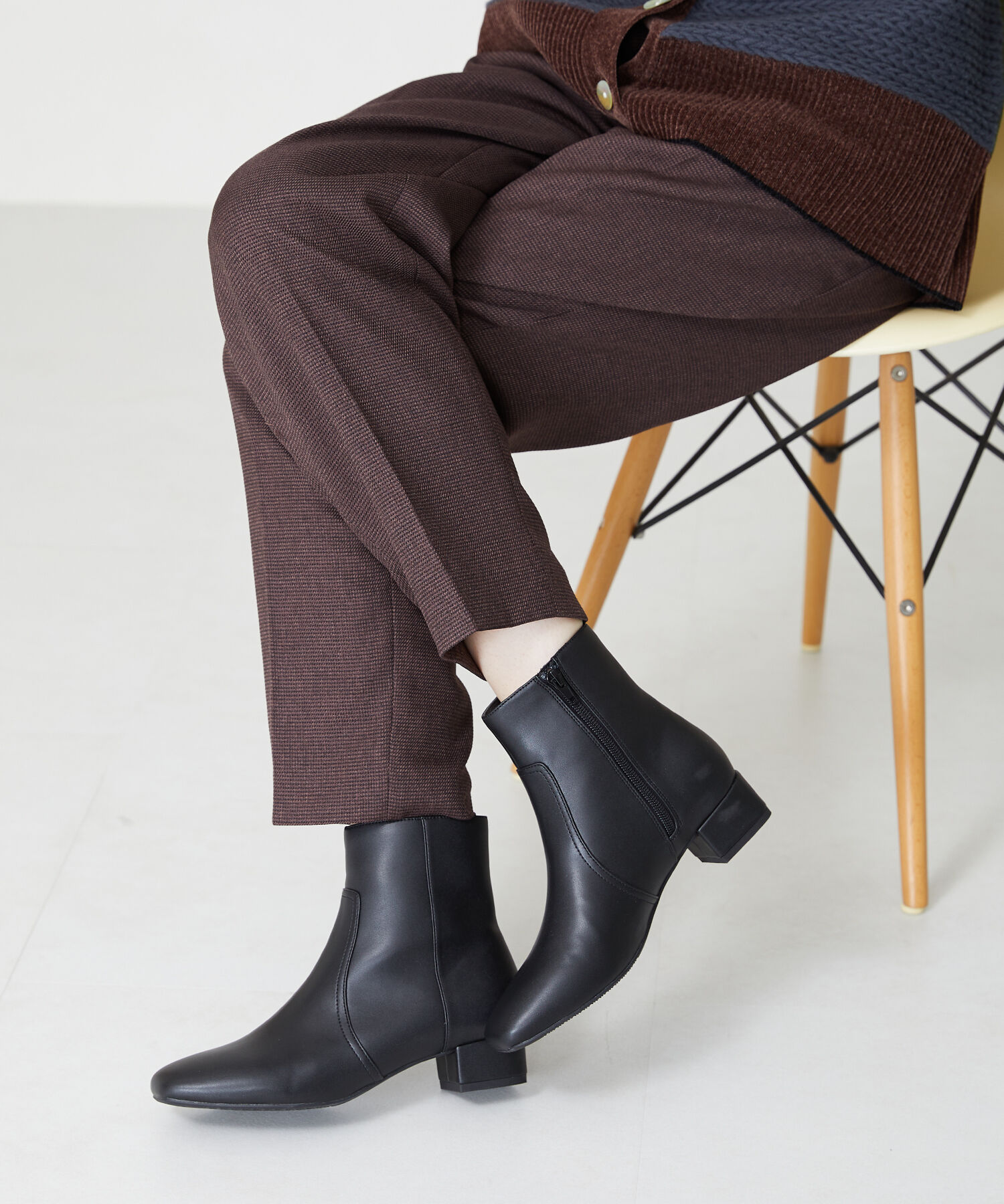 WA Oriental TRaffic「【 防寒 】スクエアトゥ プレーン ショートブーツ /32401 中敷き起毛 ＆ クッション」|ショートブーツ|