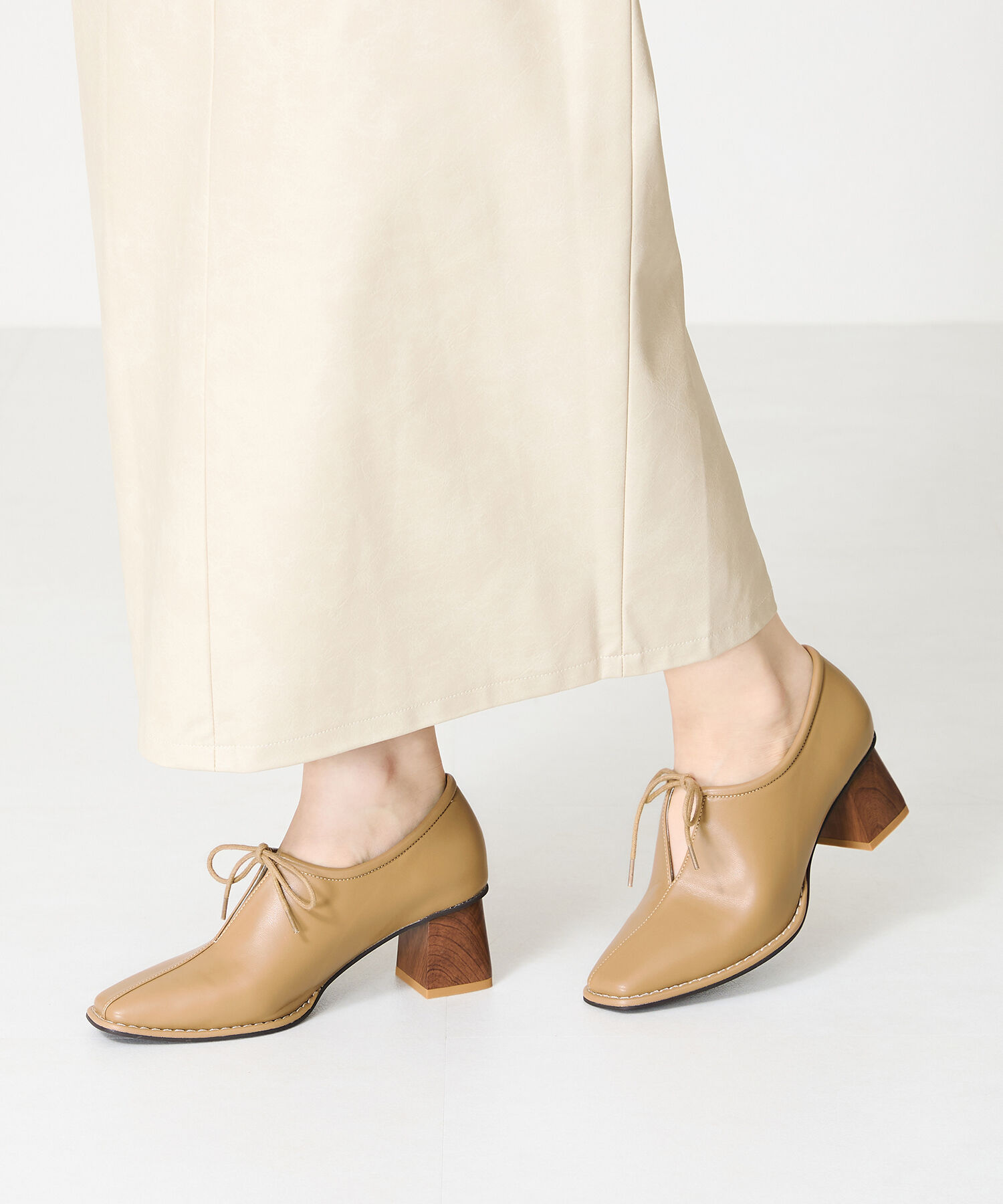 ORiental TRaffic「ウッド ヒール 甲深 パンプス /41307」|パンプス|BEIGE