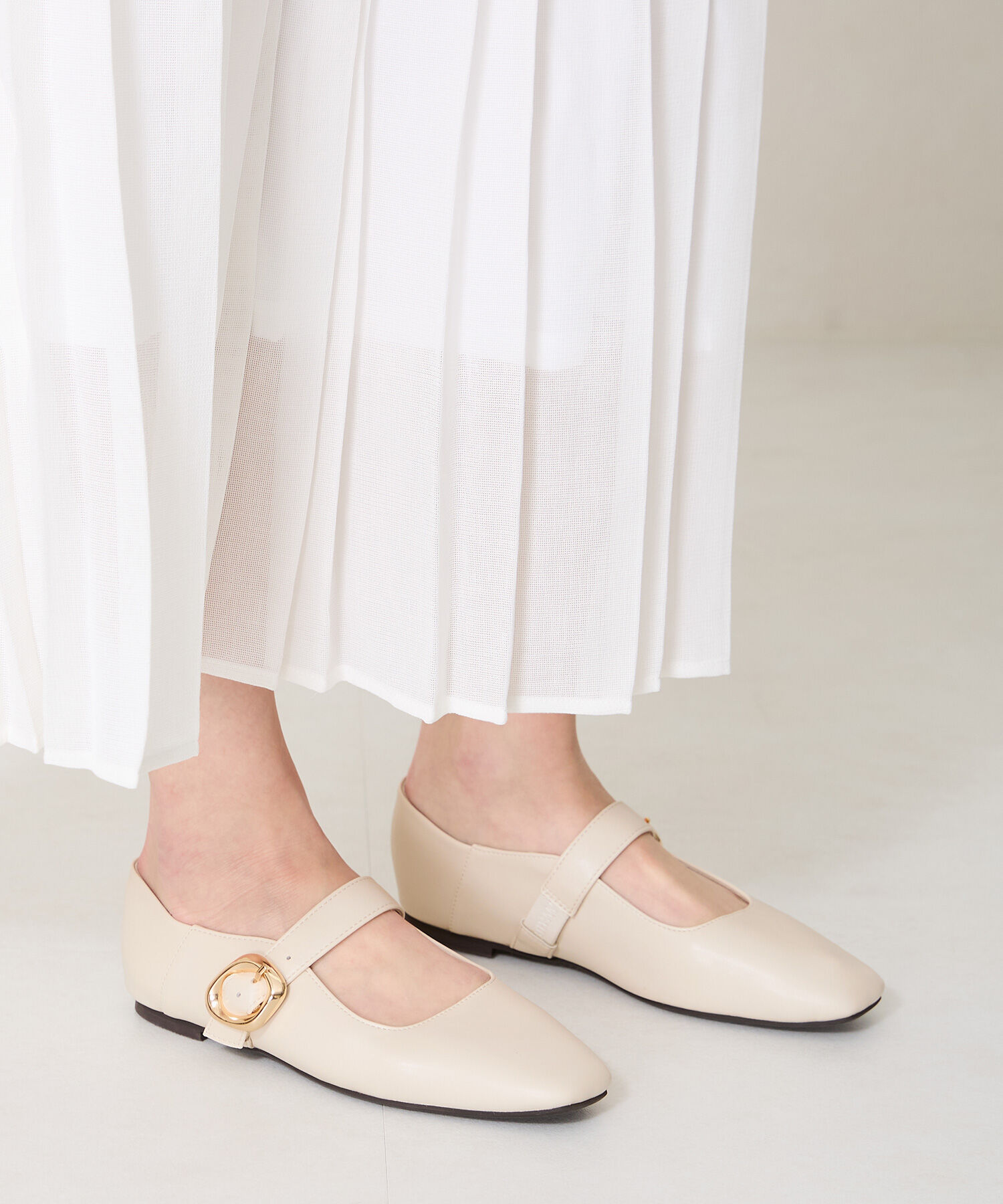 WA Oriental TRaffic「柔らか ストラップ フラット パンプス /52104 フィット クッション」|パンプス|