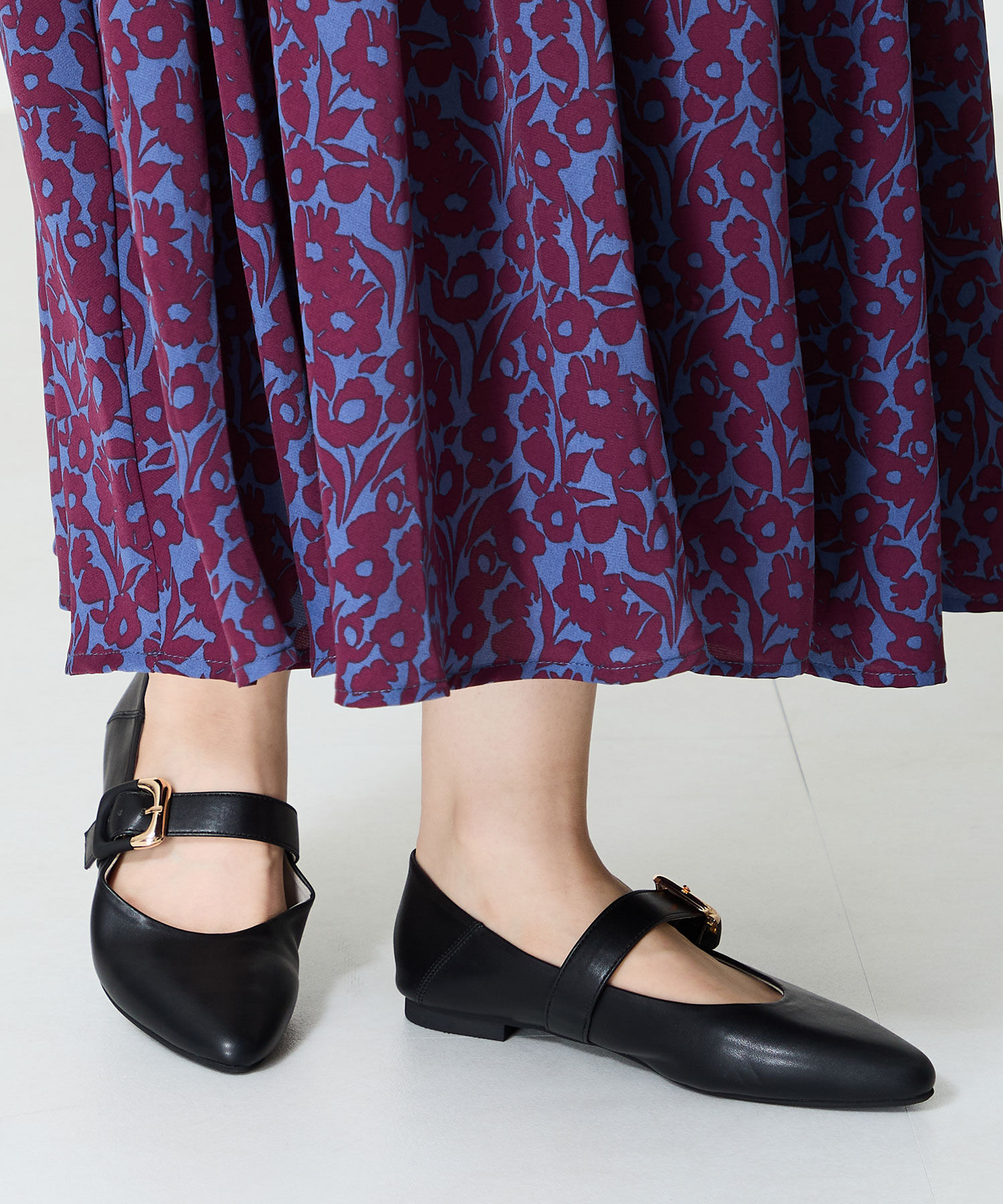 WA Oriental TRaffic「配色バックル柔らかフラットパンプス/52118 パンプス フィット クッション 人気 トレンド」|パンプス|