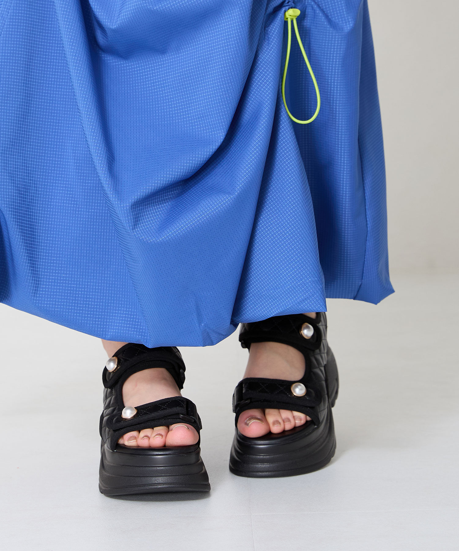 ORiental TRaffic「キルティングパールボタン厚底サンダル/51213 サンダル 厚底 人気」|サンダル|