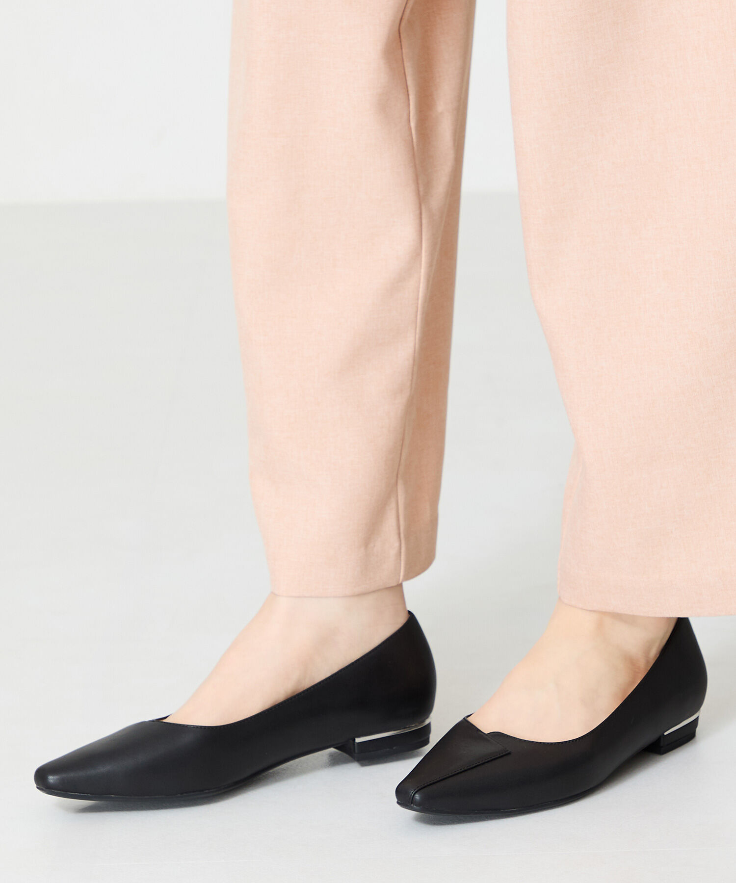 ORiental TRaffic「アシンメトリーデザイン フラット パンプス /55102 通勤靴 すっきりシルエット」|パンプス|