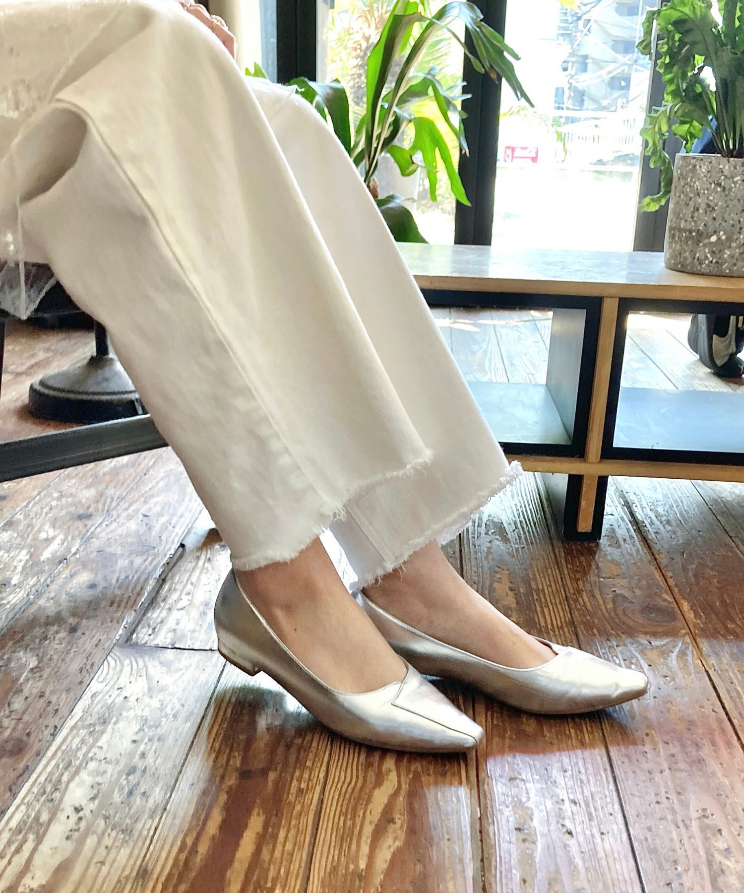 ORiental TRaffic「アシンメトリーデザイン フラット パンプス /55102 通勤靴 すっきりシルエット」|パンプス|SILVER