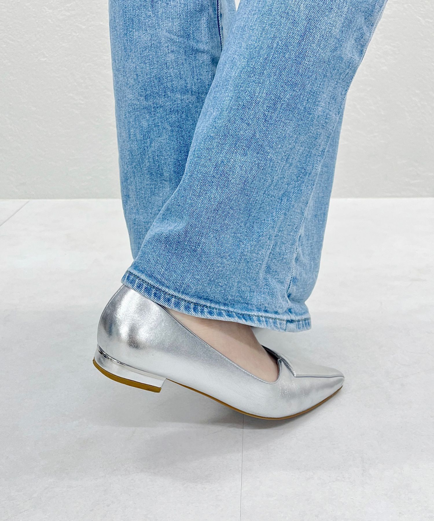 ORiental TRaffic「アシンメトリーデザイン フラット パンプス /55102 通勤靴 すっきりシルエット」|パンプス|