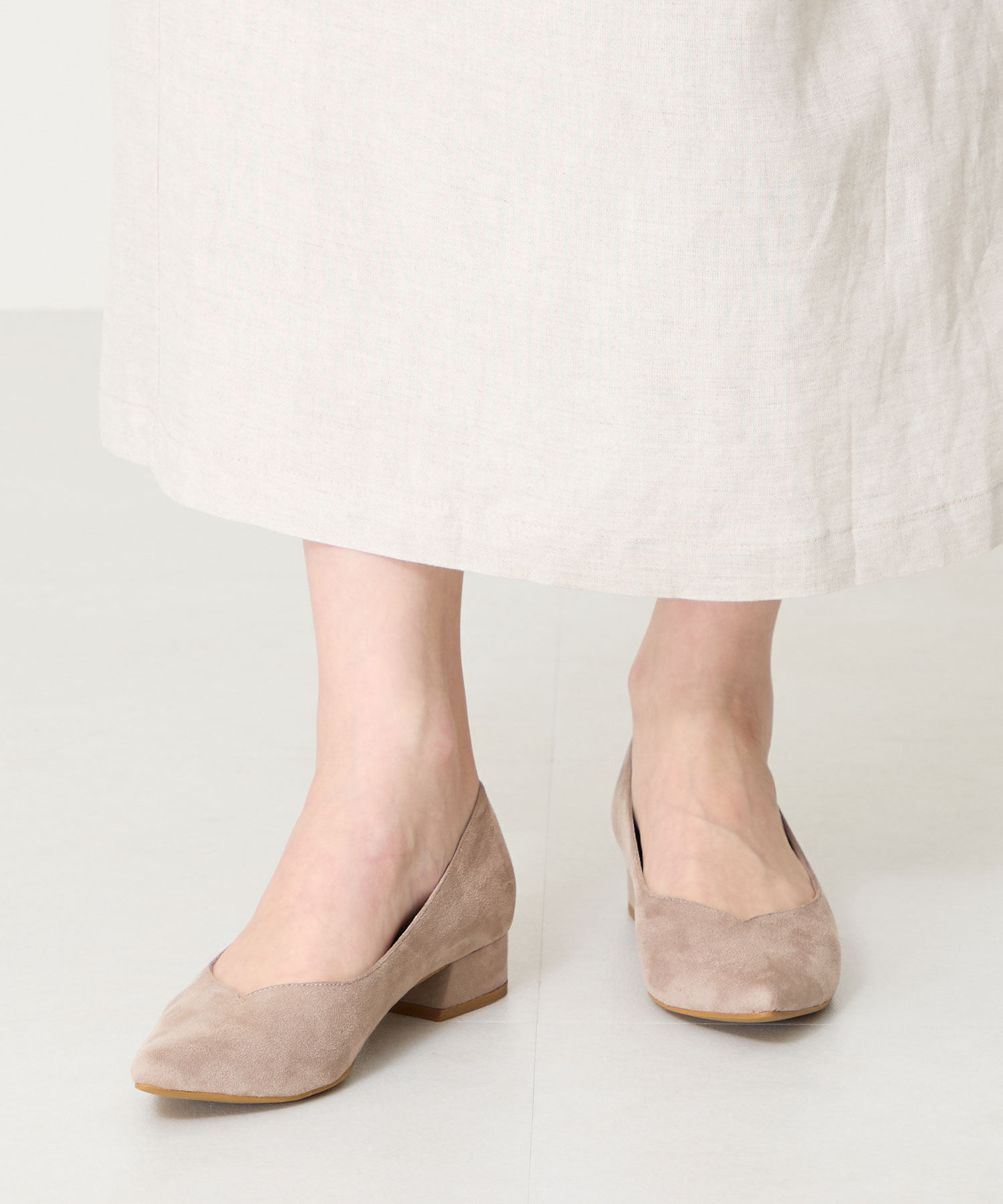 ORiental TRaffic「【WEB限定】スリットカット ポインテッドトゥ ヒール パンプス /55105 通勤 Vカット シンプル」|パンプス|