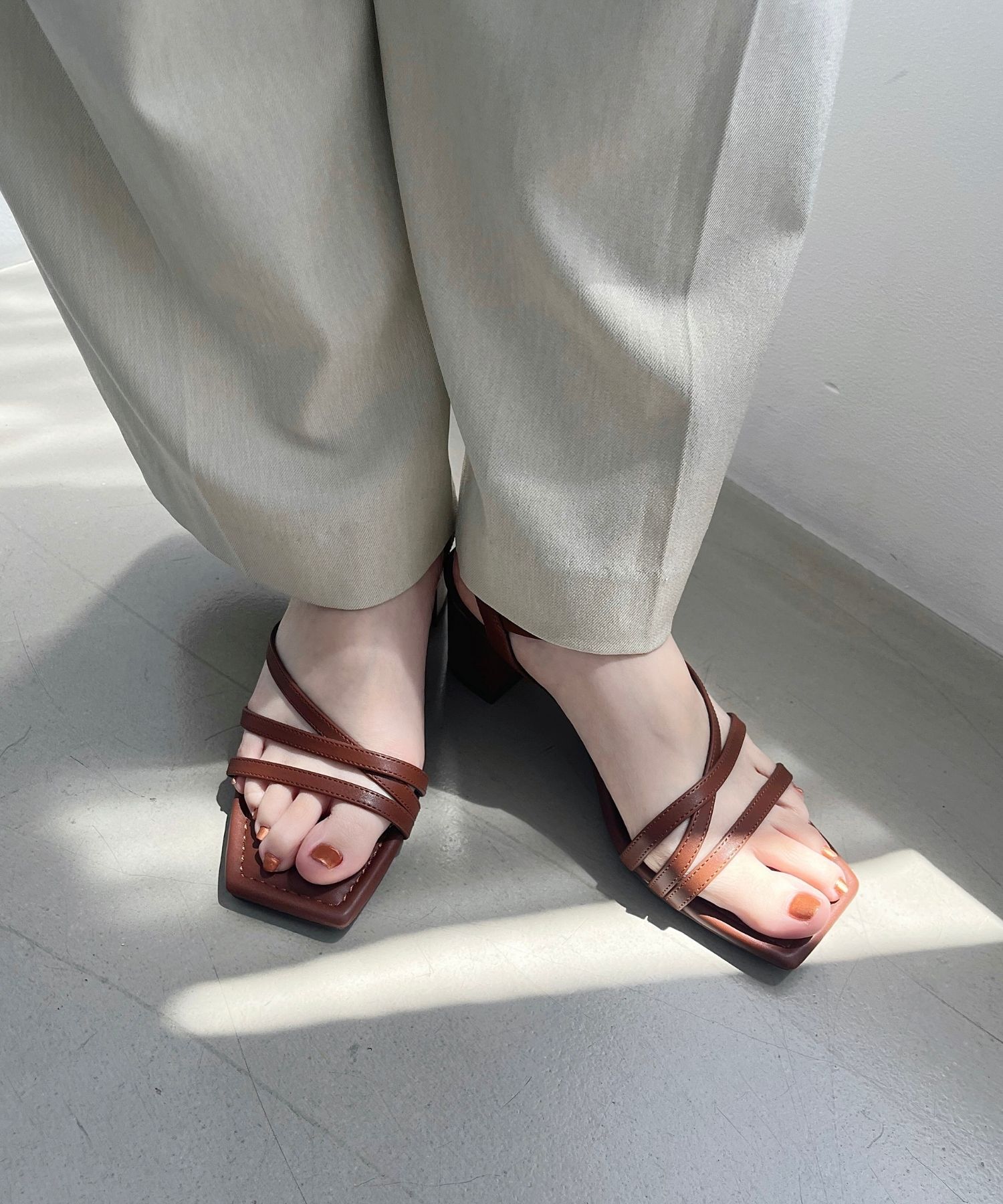 ORiental TRaffic「アシンメトリーストラップヒールサンダル/51230 サンダル 人気 トレンド ヒール6.7cm」|サンダル|