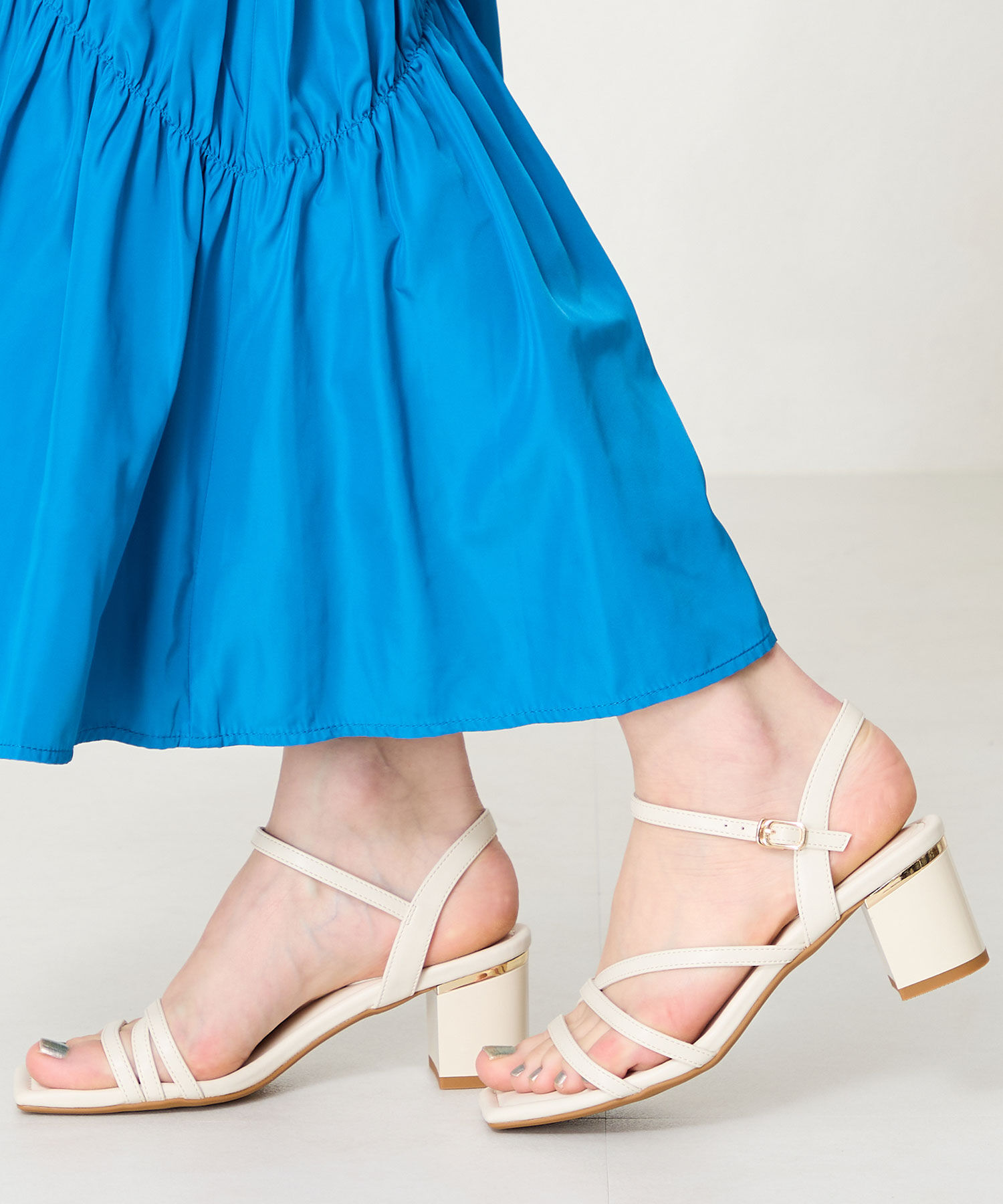 ORiental TRaffic「アシンメトリーストラップヒールサンダル/51230 サンダル 人気 トレンド ヒール6.7cm」|サンダル|WHITE