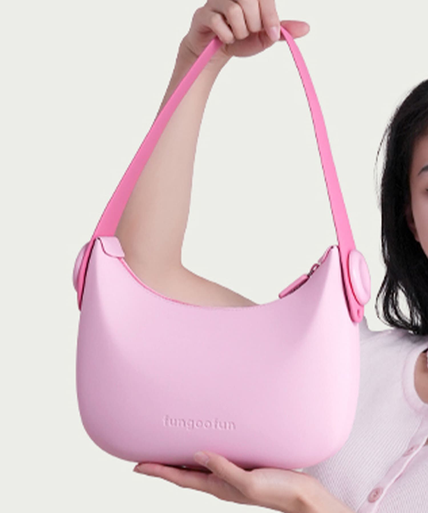 fungoofun「【WEB限定】EVA2way半月型ショルダーバッグ/G-0012 人気 トレンド　売れてる」|ショルダー・メッセンジャー|