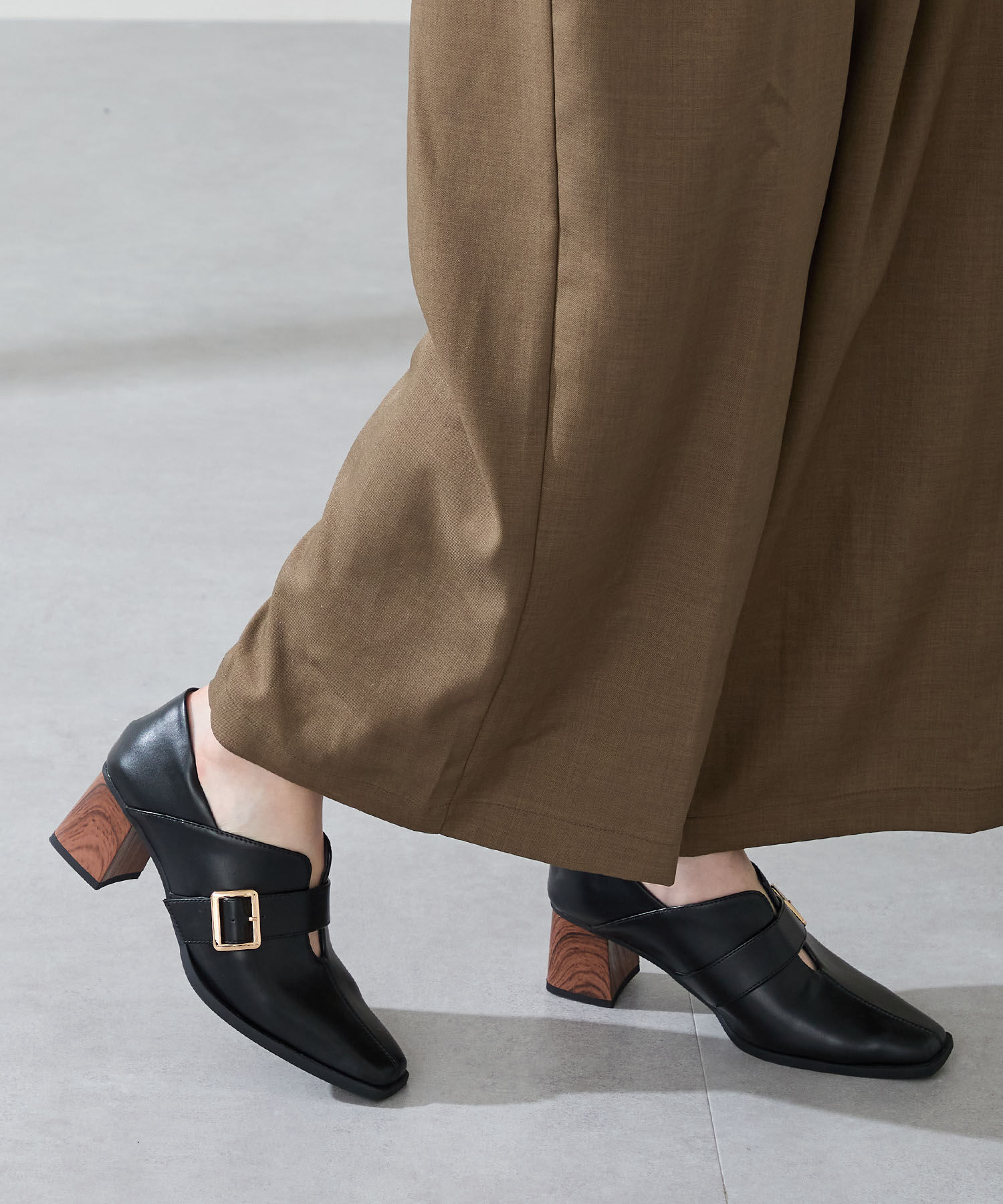 ORiental TRaffic「ウッドヒールベルトパンプス/51303」|パンプス|