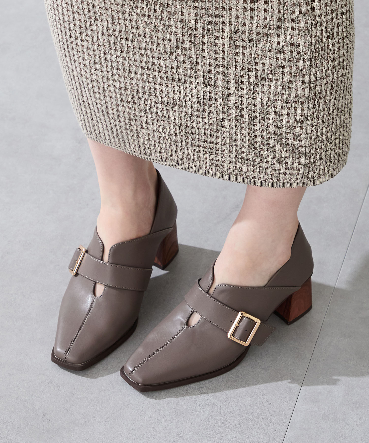 ORiental TRaffic「ウッドヒールベルトパンプス/51303」|パンプス|