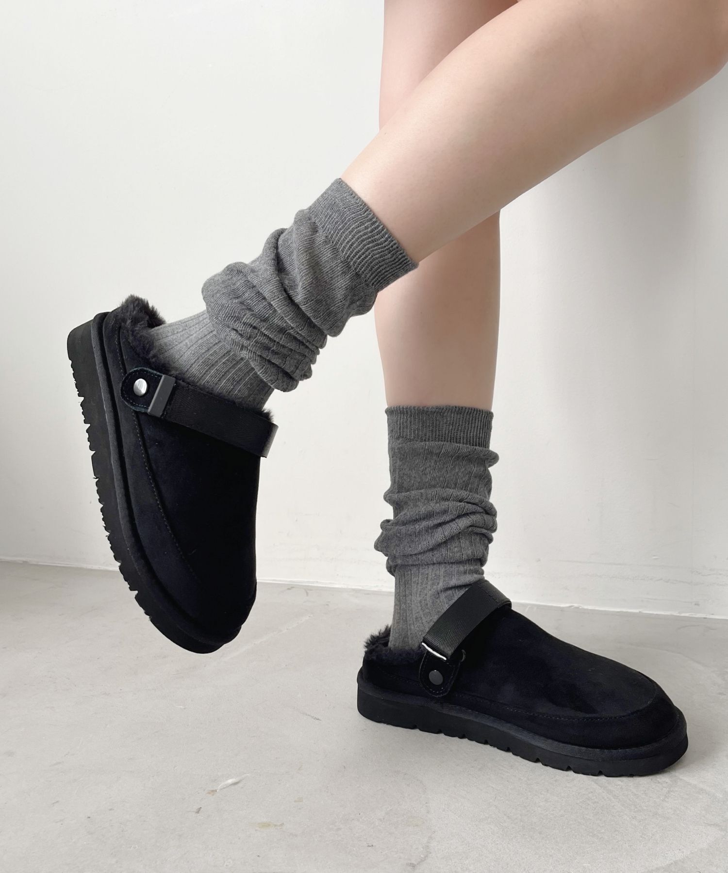 ORiental TRaffic「【 厚底 ・ 軽量 】 ムートン ベルト サンダル /55302 もこもこ 暖かい 防寒」|モカシン|