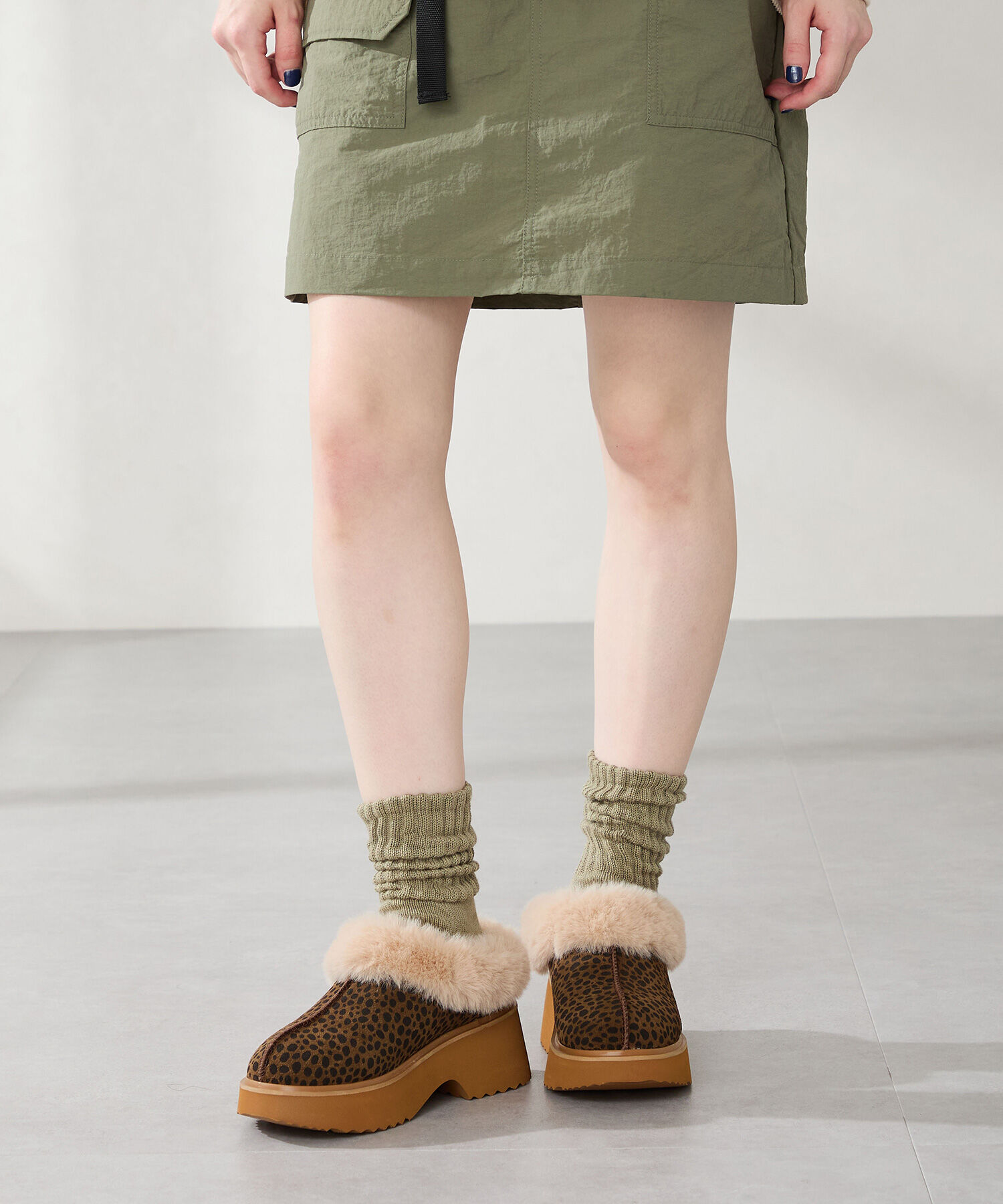 ORiental TRaffic「【 厚底 ・ 美脚 】 ムートン サボ /51325 ファー レオパード 防寒 」|サンダル|