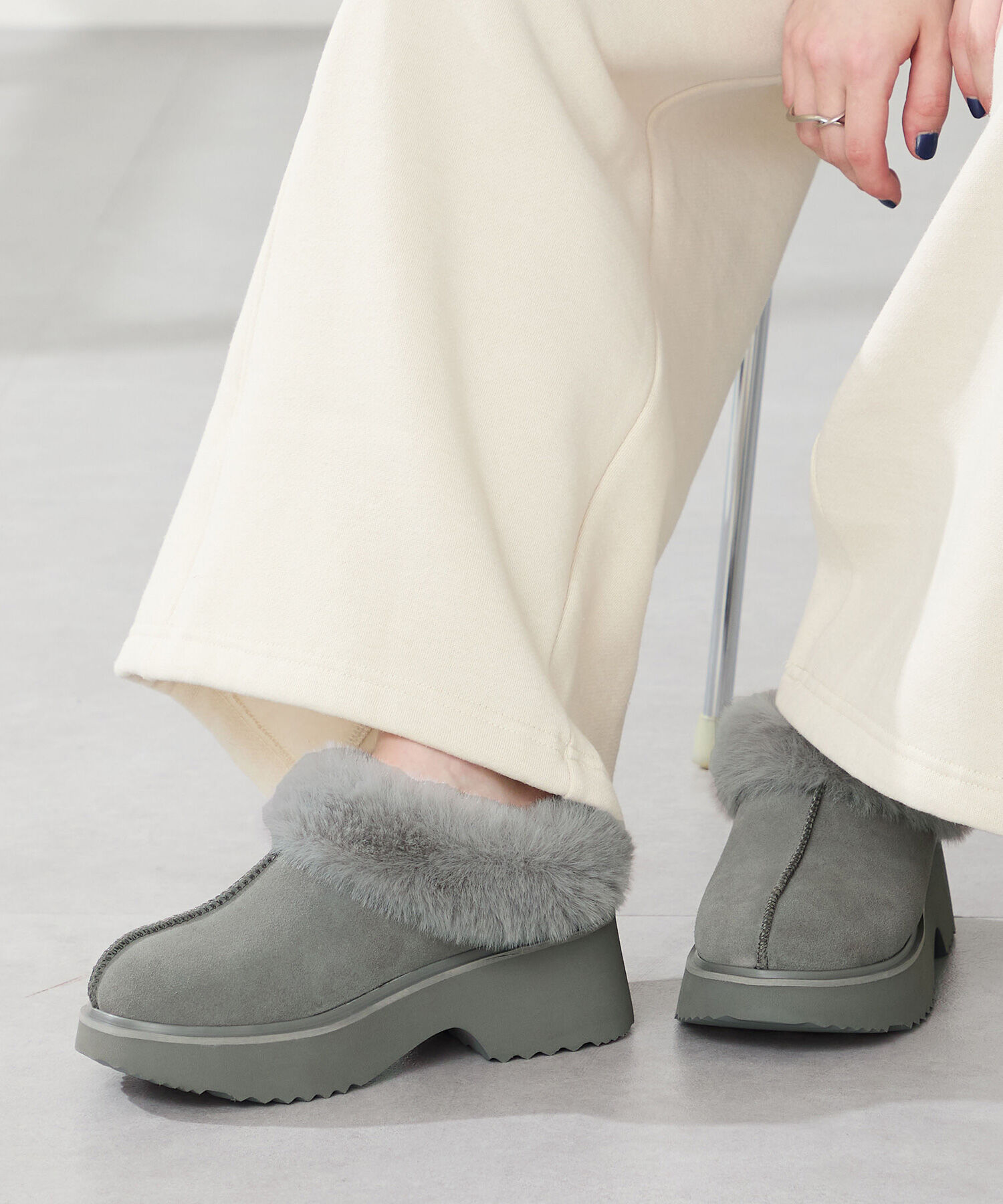 ORiental TRaffic「【 厚底 ・ 美脚 】 ムートン サボ /51325 ファー レオパード 防寒 」|サンダル|