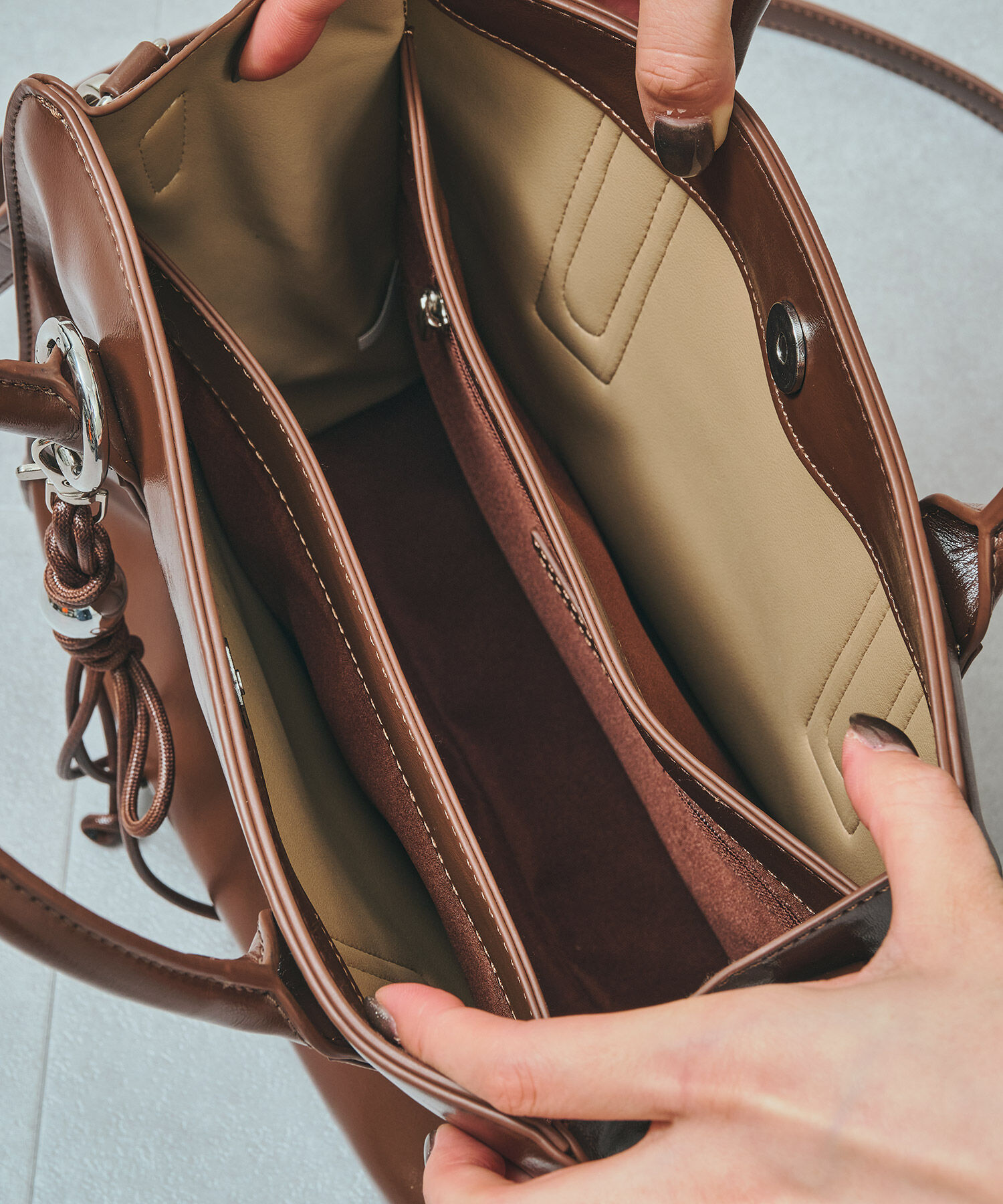 ORiental TRaffic「● 大容量 ●チャーム付き ボストン バッグ /BA-268 ヴィンテージ」|ボストンバッグ|