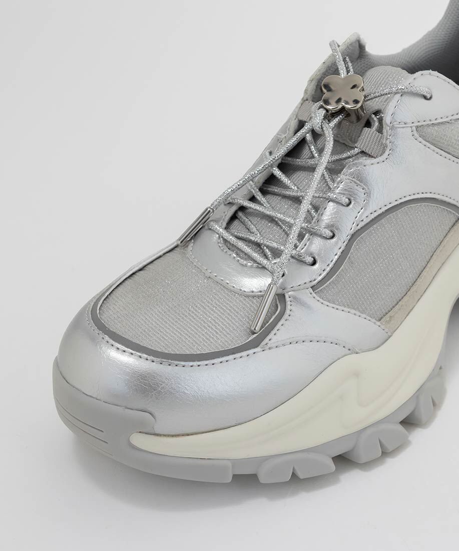  「フラワーパーツドローコードスニーカー」|スニーカー|