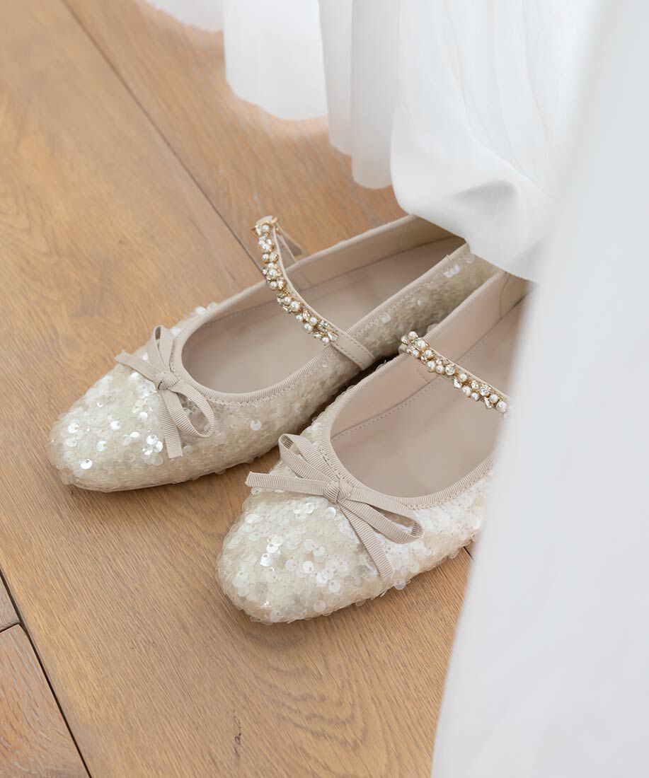  「ビジューストラップバレエシューズ」|パンプス|