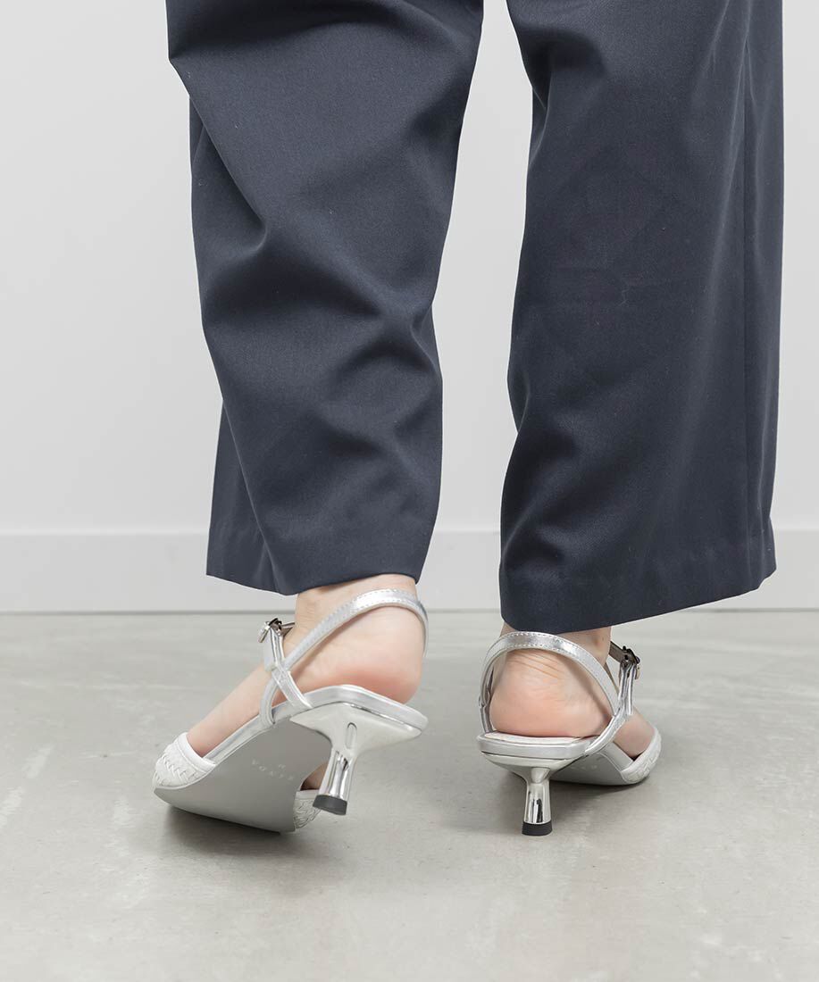  「ブレードデザインアンクルストラップパンプス」|パンプス|