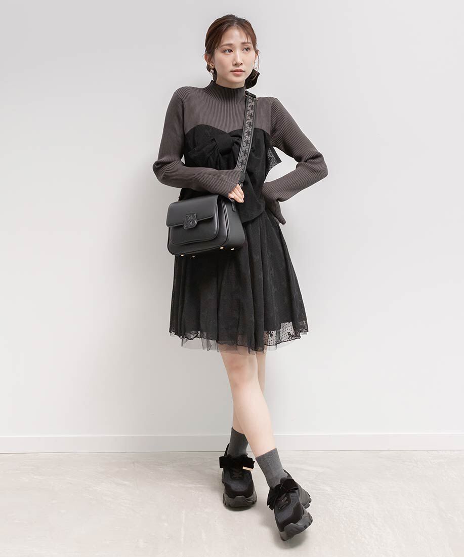  「エンボスモノグラムショルダーバッグ」|ショルダー・メッセンジャー|