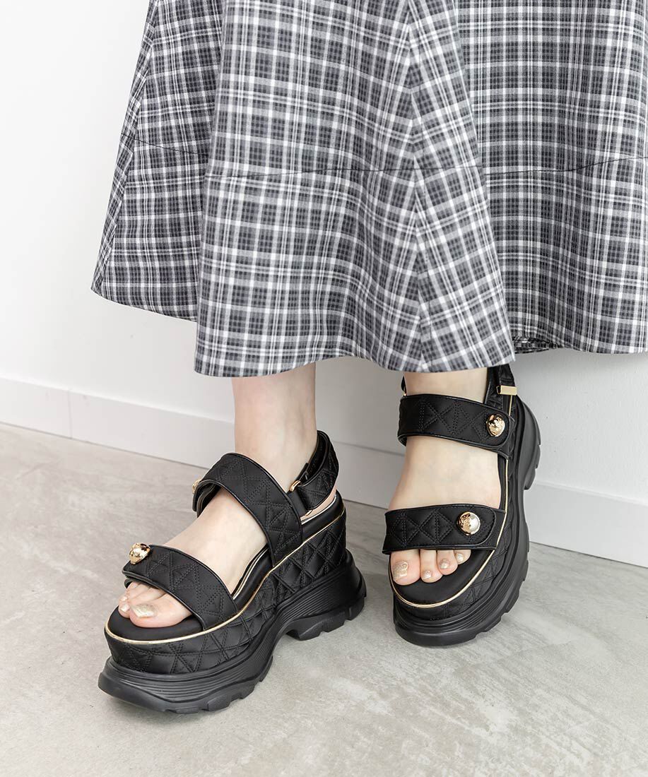  「パールパーツキルティングスポーツサンダル」|サンダル|