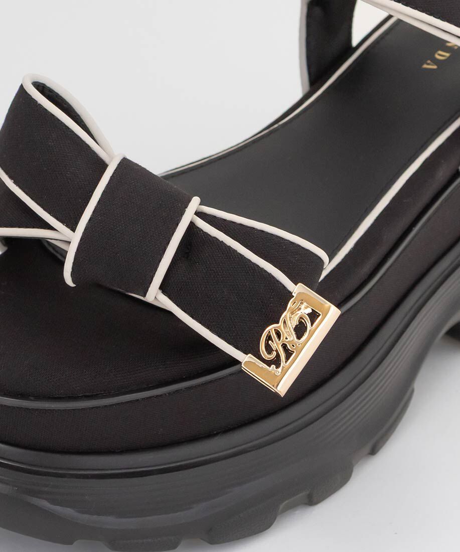  「パイピングリボンスポーツサンダル」|サンダル|