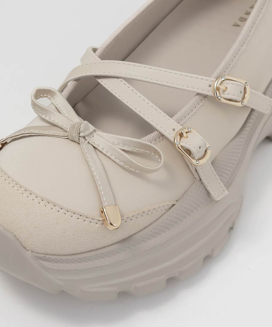  「ボリュームソールトゥシューズライクスニーカー」|スニーカー|