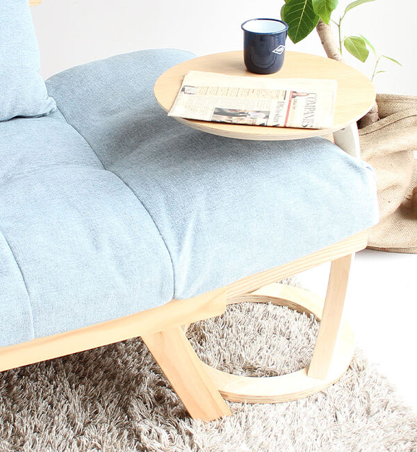 B-COMPANY「手元近くまで寄せられる　LOTUSサイドテーブル」|ステーショナリー|