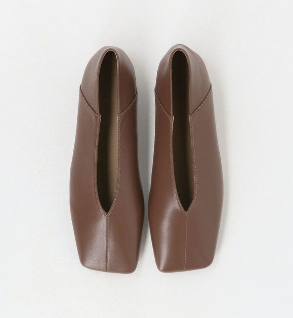 ODETTE E ODILE「オブリークスクエアトゥ フラット15&uarr;」|パンプス|MD.BROWN