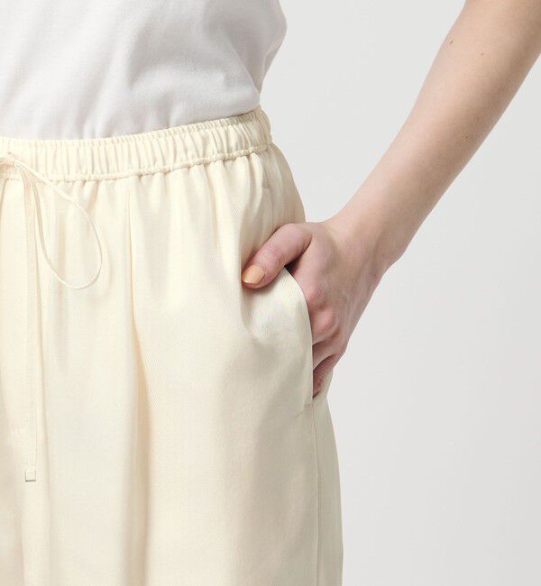 UNITED ARROWS「シルクライク イージーパンツ」|チノ|