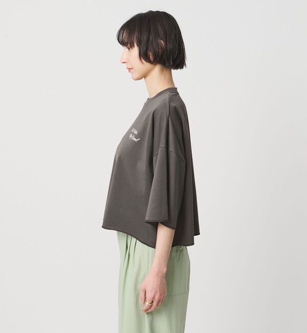 UNITED ARROWS「＜SACRA＞ハーフスリーブ クロップド メッセージ Tシャツ」|Tシャツ・カットソー|
