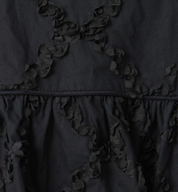 UNITED ARROWS「エンブロイダリー フリル トップス」|シャツ・ブラウス|