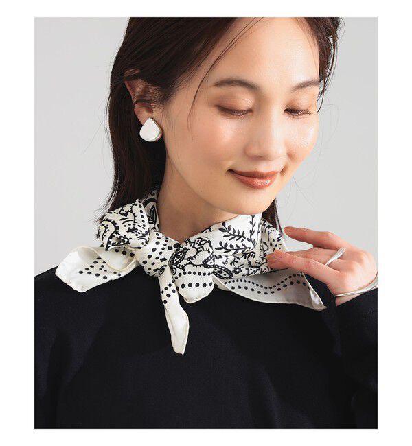 Demi-Luxe BEAMS 「【別注】manipuri / カレイド バンダナ スカーフ」|ストール|WHITE