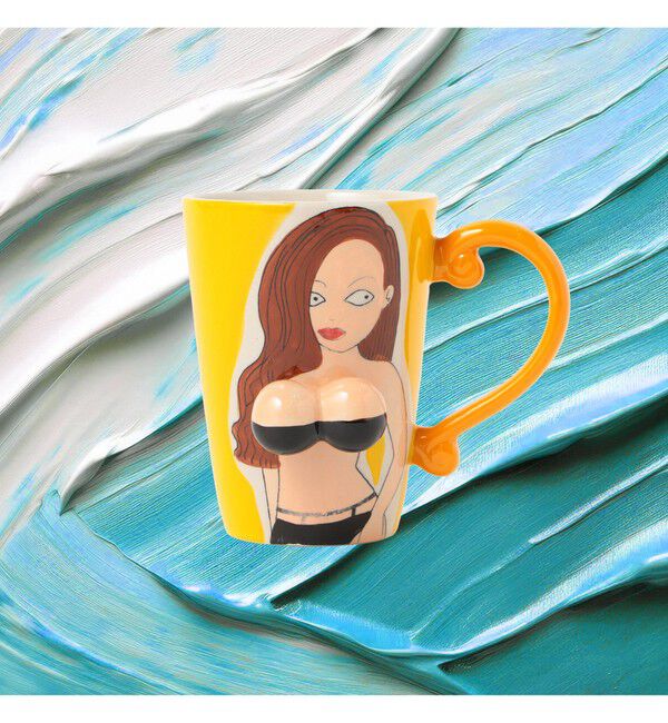 BEAMS「Meelarp / BIG BOOBS マグカップ」|食器・キッチングッズ|S-001