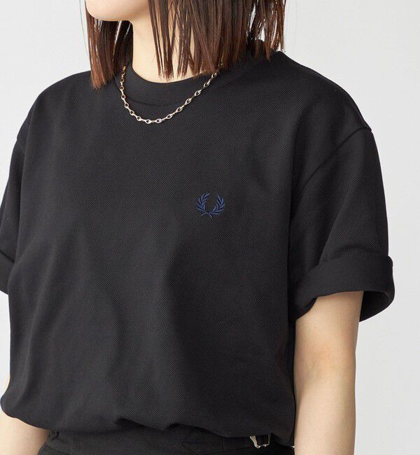 SHIPS「【SHIPS別注】FRED PERRY:COOLMAX(R) 鹿の子 ワンポイント ロゴ Tシャツ 25SS」|Tシャツ・カットソー|ブラック