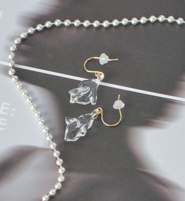 SHIPS for women「【SHIPS別注】HARIO:ウェーブ ピアス」|ピアス|ライトホワイト