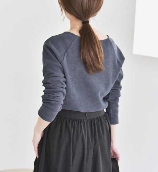 quaranciel「quaranciel:〈洗濯機可能〉ポリエステル ベロア スクエア ネック プルオーバー」|Tシャツ・カットソー|