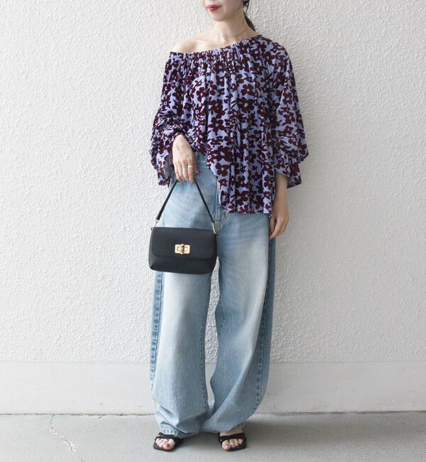 SHIPS any「SHIPS any:〈洗濯機可能〉フラワー ポリエステル ベロア シャーリング ブラウス」|シャツ・ブラウス|