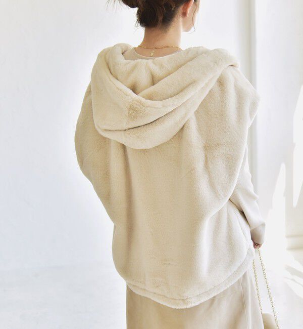 quaranciel「quaranciel: フーディー フェイクファー ドロスト ジップ ショート ベスト」|ダウンベスト・ベスト|