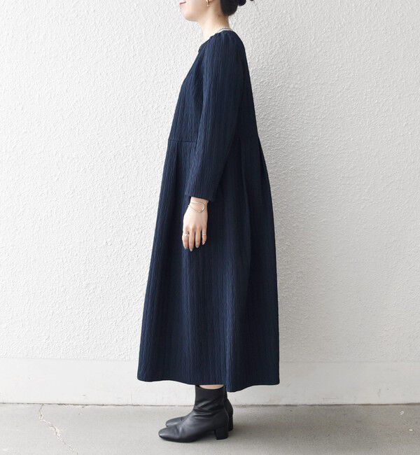 SHIPS any「SHIPS any:〈手洗い可能〉ジャカード ウエスト タック ノーカラー ワンピース［NAVY BLUE］」|ワンピース|