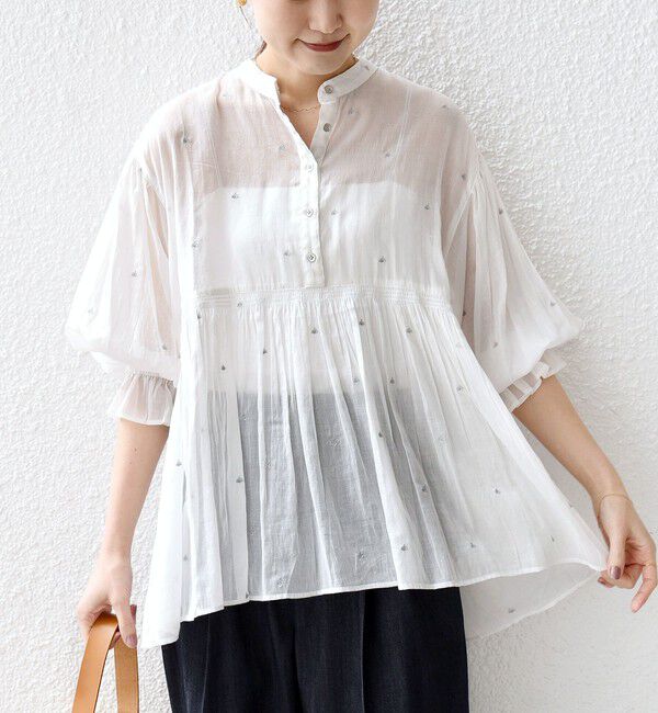 SHIPS for women「《予約》〈手洗い可能〉コットン オーガンジー リーフ 刺繍 袖 フリル ブラウス」|シャツ・ブラウス|オフホワイト