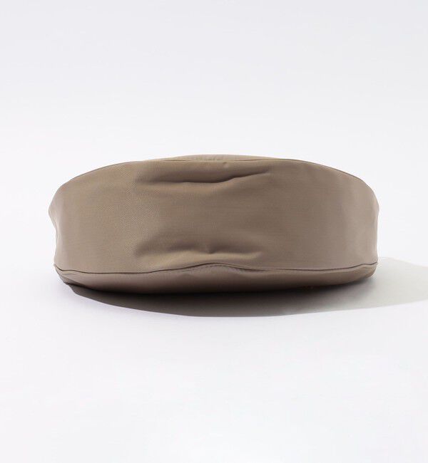 TOMORROWLAND GOODS「VIOLAd'ORO BIANCA ナイロンボディバッグ」|ショルダー・メッセンジャー|