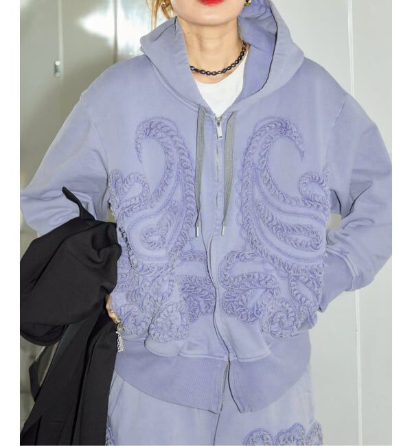  「TAAKK SCULPTURAL EMBROIDERY ZIP HOODIE TA26SS-JR054：スウェット」|スウェット・ジャージ|ブルー A