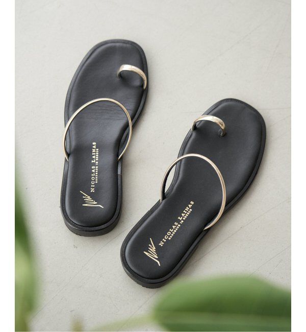 IENA「《追加》NICOLAS LAINAS/ニコラスライナス フラットサンダル」|サンダル|ブラック