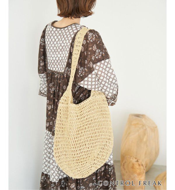 SLOBE IENA「《追加》CONTROL FREAK ペーパークロッシェバッグ 244-410503」|ショルダー・メッセンジャー|