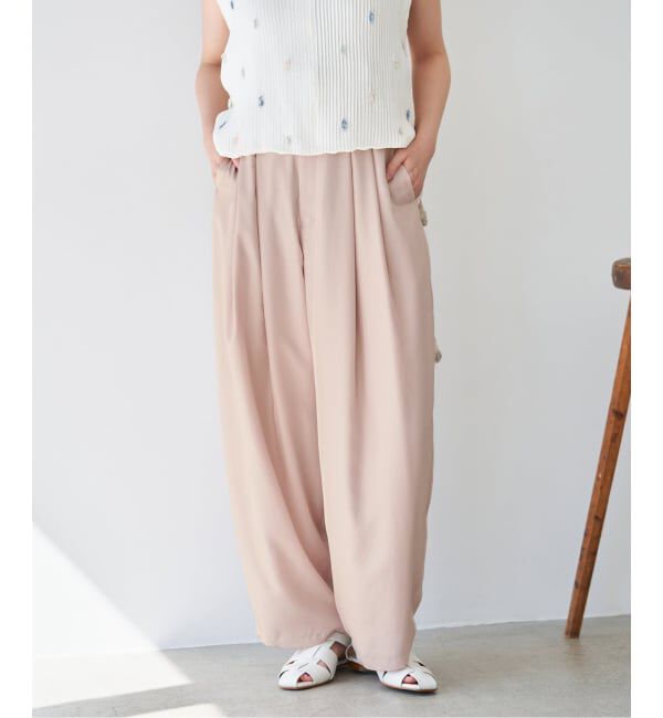 IENA「《洗濯機洗い可/予約》UVカット/接触冷感 ツイルコクーンスラックス」|スラックス|