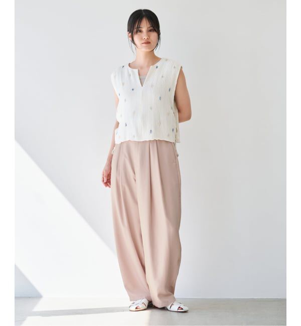 IENA「《洗濯機洗い可/予約》UVカット/接触冷感 ツイルコクーンスラックス」|スラックス|