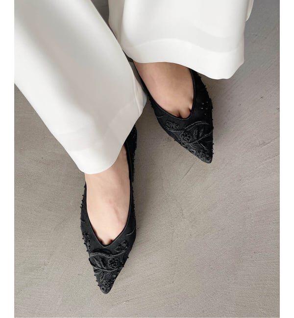  「《追加予約》ポインテッドフラワーエンブロイダリーフラット」|その他|